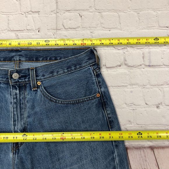 Levi's 505 Men Blue Denim Straight Leg 100% Cotton Jeans Size 34X29 B205 -3 - Picture 3 of 16